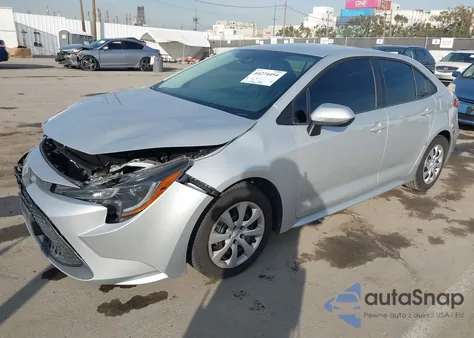 2021 Toyota Corolla Le z USA, uszkodzony, nr VIN 5YFEPMAE5MP244872